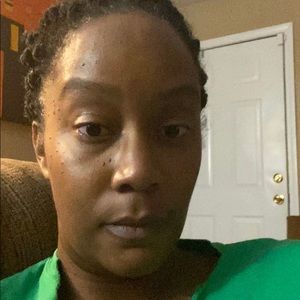 Meet your Posher, Jamila